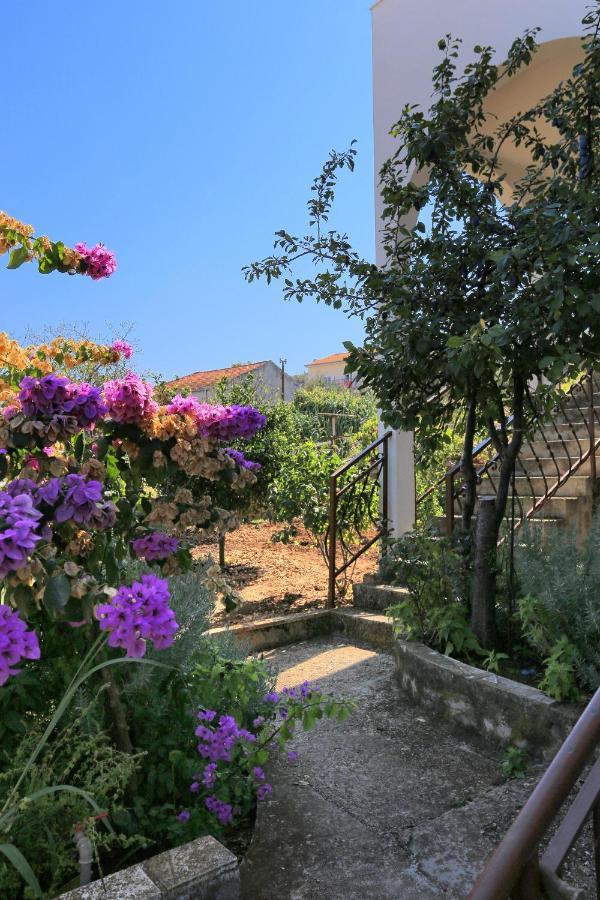 Apartment Arbanija 1125A Trogir Exterior foto